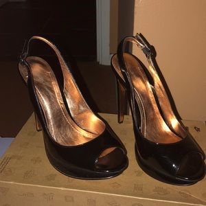 Women's shoes patent leather.